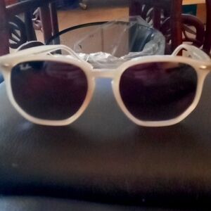 RAYBAN SUNGLASSES RB4306
